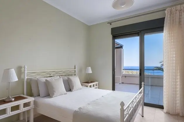 Grand Villa