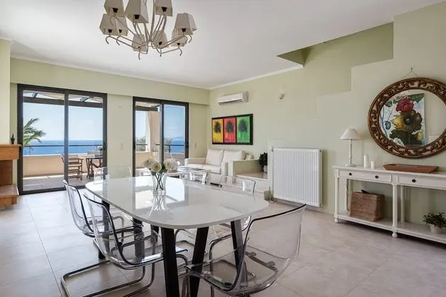 Grand Villa