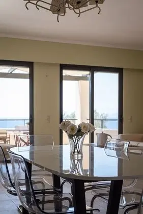Grand Villa