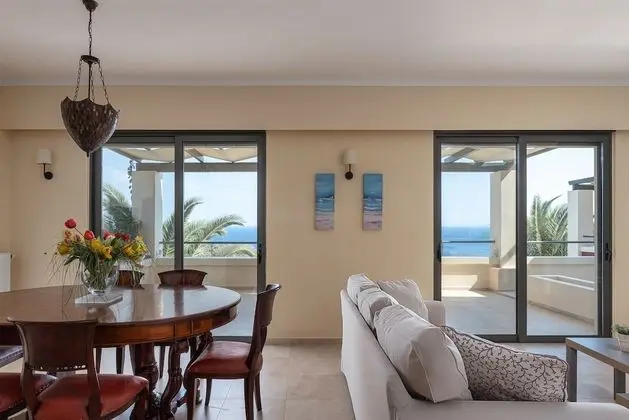 Grand Villa