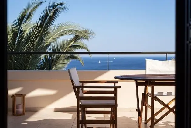 Grand Villa
