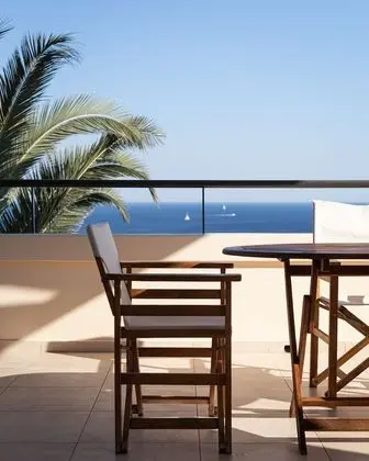 Grand Villa