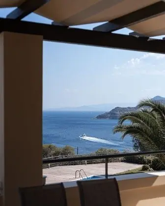 Grand Villa