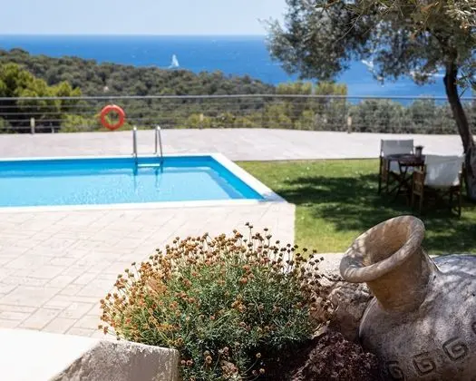 Grand Villa
