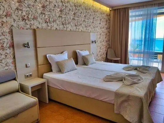 Standard Tek Büyük Yataklı Oda, Balkon, Deniz Manzaralı