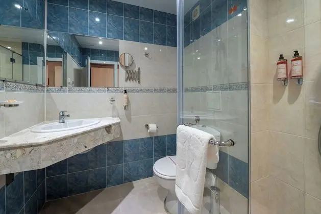 Standard Tek Büyük Yataklı Oda, Balkon, Deniz Manzaralı