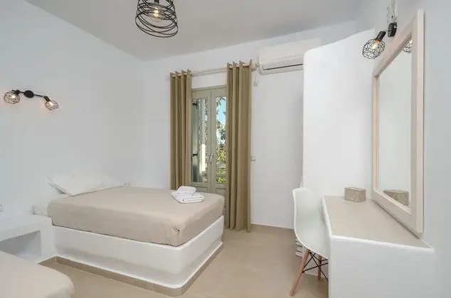 Deluxe Apart Daire, 2 Yatak Odası, Sıcak Su Havuzu, Kısmi Deniz Manzaralı
