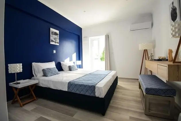 Studio Apartment with Sea View