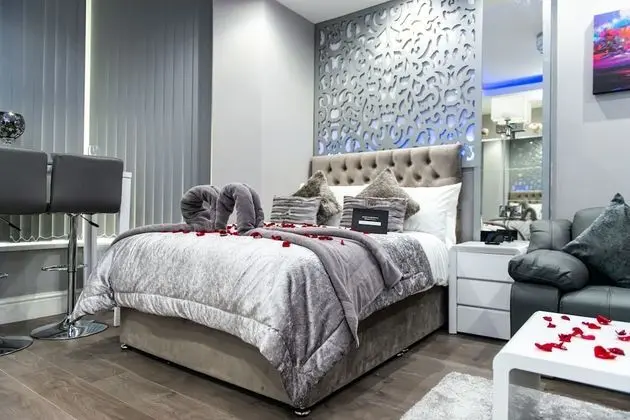 Deluxe Apart Daire, Banyolu/Duşlu (Deluxe Apartment Suite)