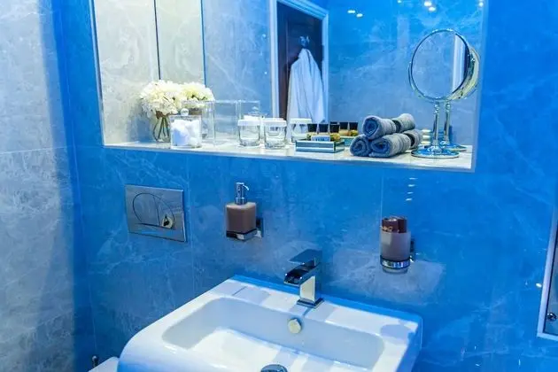 Royal Apart Daire, Sıcak Su Havuzu (The Royal Spa Suite)
