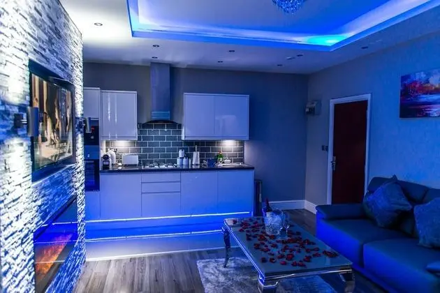 Royal Apart Daire, Sıcak Su Havuzu (The Royal Spa Suite)