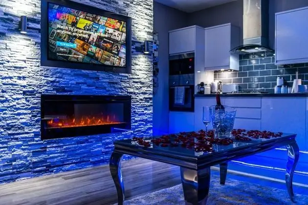 Royal Apart Daire, Sıcak Su Havuzu (The Royal Spa Suite)