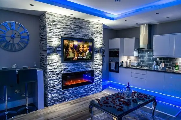 Royal Apart Daire, Sıcak Su Havuzu (The Royal Spa Suite)