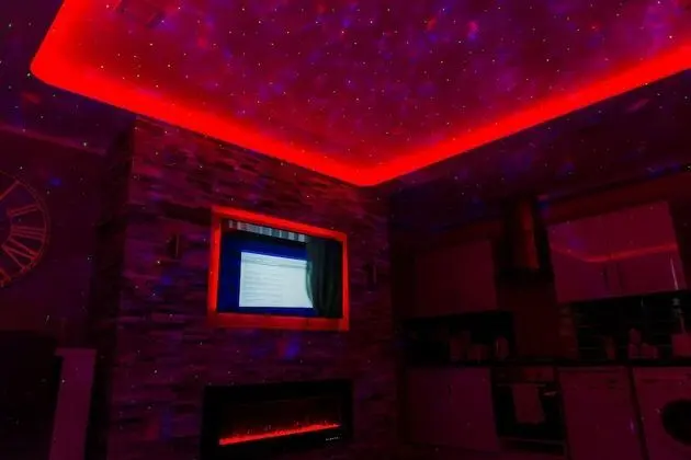 Superior Apart Daire, Sıcak Su Havuzu (The Love Nest Suite)
