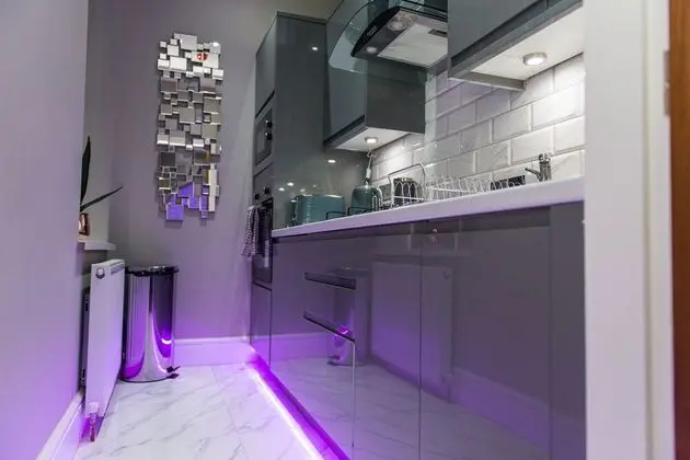 Deluxe Apart Daire, Banyolu/Duşlu (First Floor Back Flat)