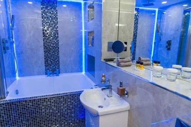 Executive Süit, Banyolu/Duşlu (Ground Floor Flat)
