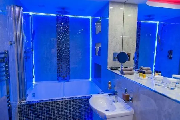 Executive Süit, Banyolu/Duşlu (Ground Floor Flat)