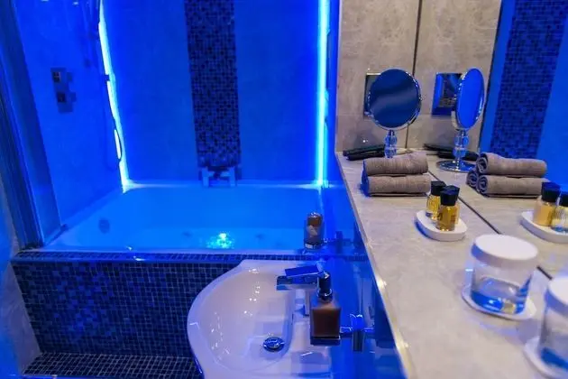 Executive Süit, Banyolu/Duşlu (Ground Floor Flat)