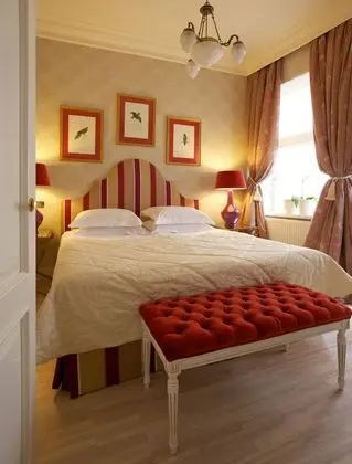 Luxury Tek Büyük Yataklı Oda