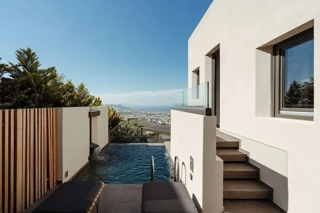 Honeymoon Suite with Private Outdoor Pool and Sea View
