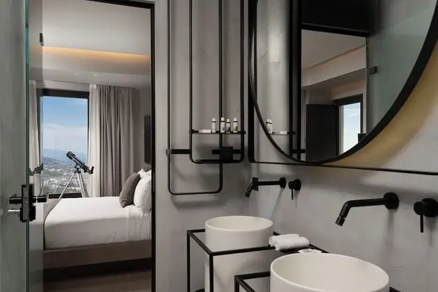 Honeymoon Suite with Private Outdoor Pool and Sea View