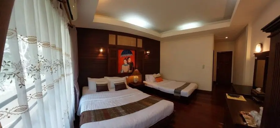 Deluxe Üç Kişilik Oda