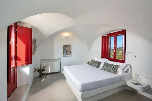 Deluxe Suite One Bedroom Sea View with Plunge Pool