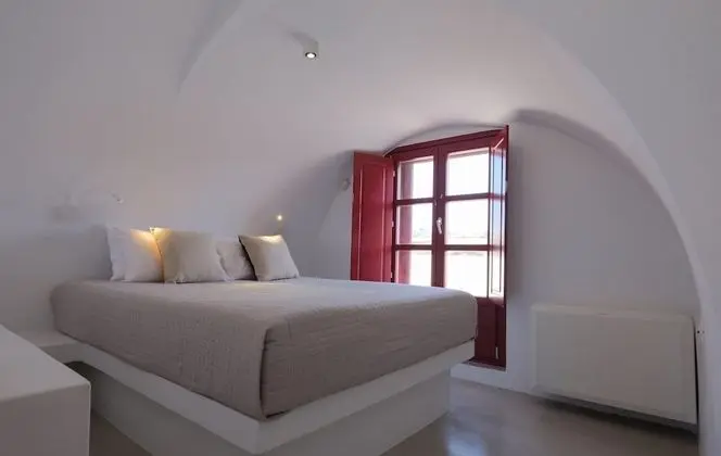 Deluxe Suite One Bedroom Sea View with Plunge Pool
