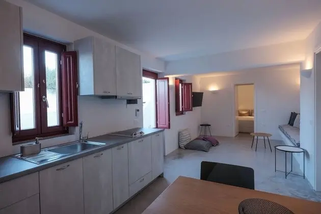 Suite Two Bedrooms Semi Basement with Private Patio