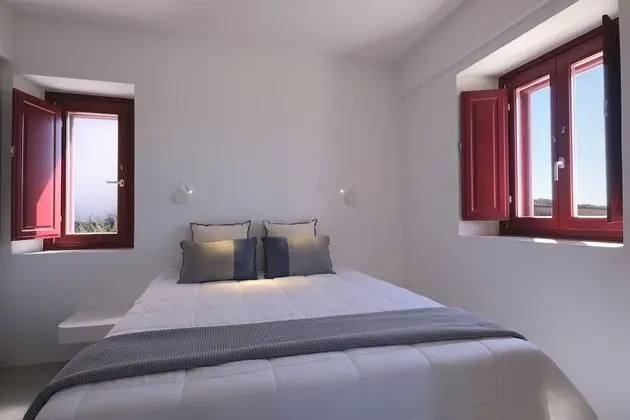 Superior Suite Two Bedrooms Sea View with Plunge Pool
