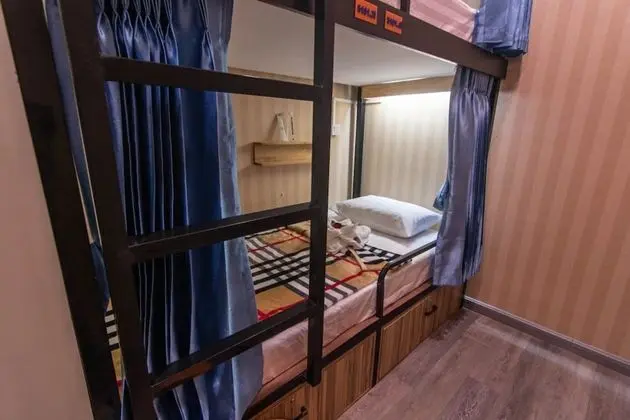 Bed in 6-Bed Dormitory