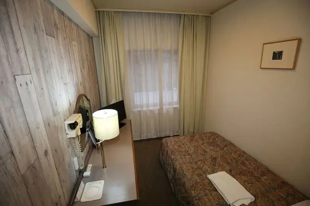 Tek Kişilik Oda, 1 Tek Kişilik Yatak, Sigara İçilmez