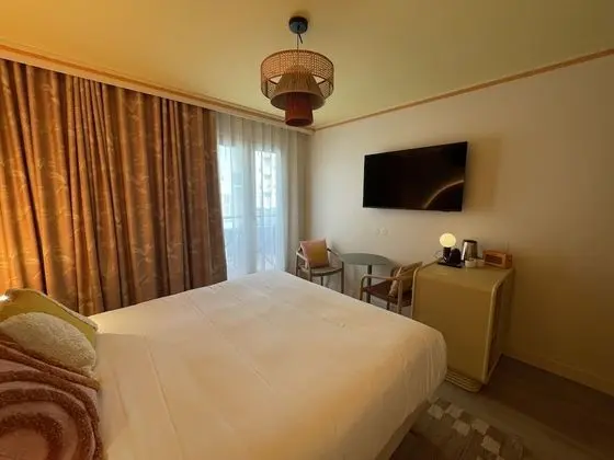 Comfort Tek Büyük Yataklı Oda, 1 Çift Kişilik Yatak, Teras