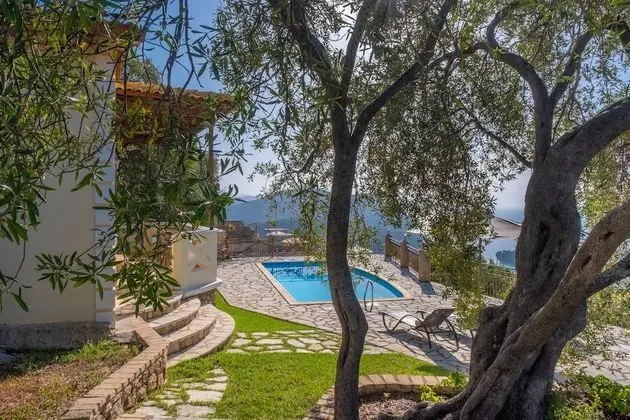 Executive Villa, 2 Yatak Odası, Kişiye Özel Havuzlu, Deniz Manzaralı