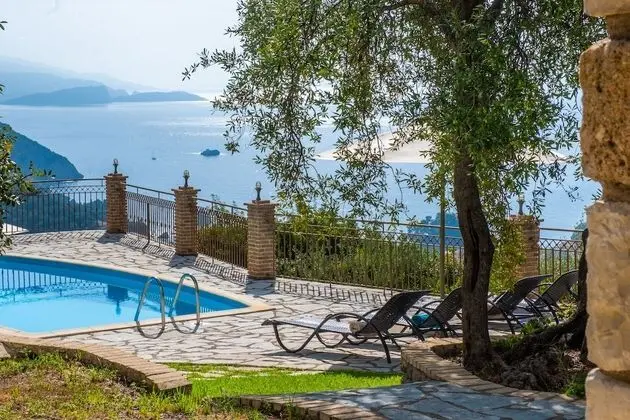 Executive Villa, 2 Yatak Odası, Kişiye Özel Havuzlu, Deniz Manzaralı