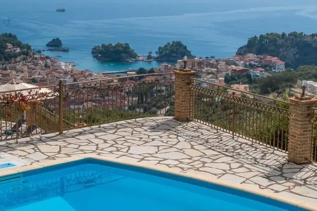 Executive Villa, 2 Yatak Odası, Kişiye Özel Havuzlu, Deniz Manzaralı