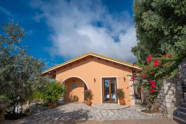 Luxury Villa, 3 Yatak Odası, Kişiye Özel Havuzlu, Deniz Manzaralı