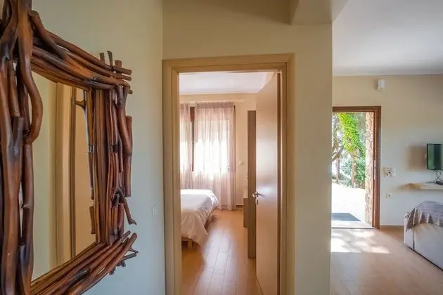Superior Villa, 2 Yatak Odası, Kişiye Özel Havuzlu, Deniz Manzaralı
