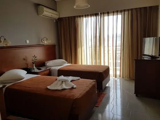 Tek Büyük veya İki Ayrı Yataklı Oda