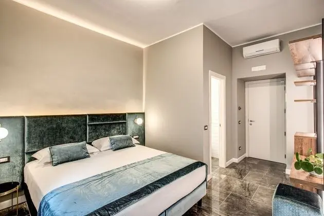 Standard Tek Büyük Yataklı Oda