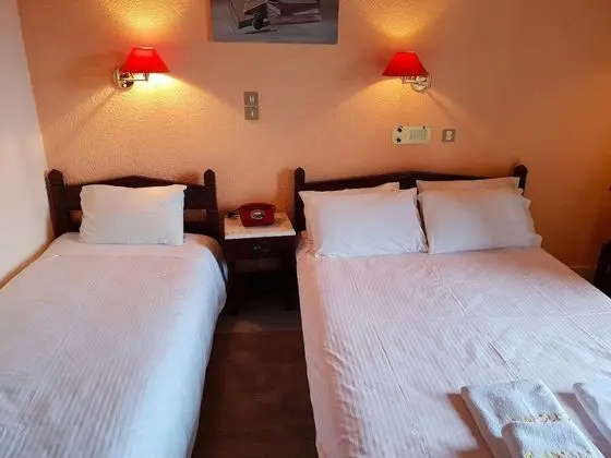 Üç Kişilik Oda, Deniz Manzaralı