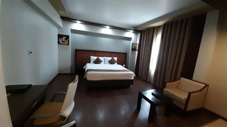 Deluxe Tek Büyük Yataklı Oda, 1 Çift Kişilik Yatak