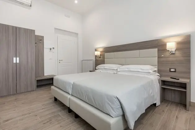 Superior Tek Büyük veya İki Ayrı Yataklı Oda