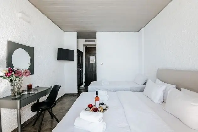 Sea View Triple Room