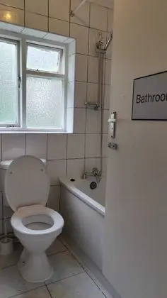 Basic Tek Büyük Yataklı Oda
