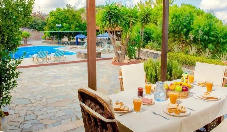 Villa, 3 Yatak Odası, Kişiye Özel Havuzlu, Deniz Manzaralı
