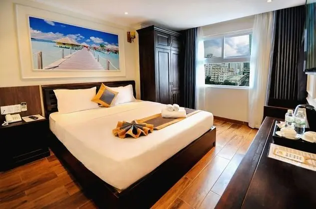 Deluxe Tek Büyük Yataklı Oda, Şehir Manzaralı