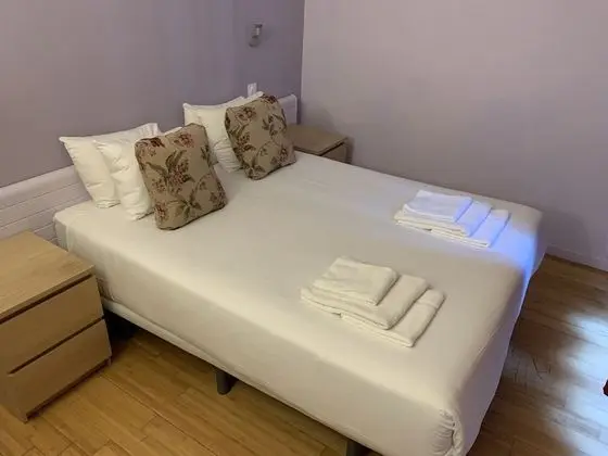 Tek Büyük Yataklı Oda