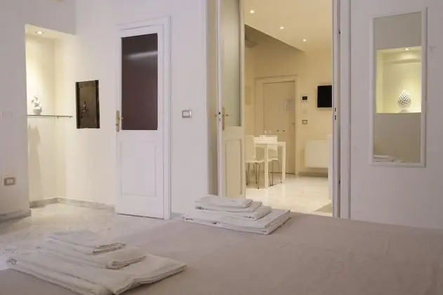 Apart Daire, 2 Yatak Odası, Küçük Mutfak