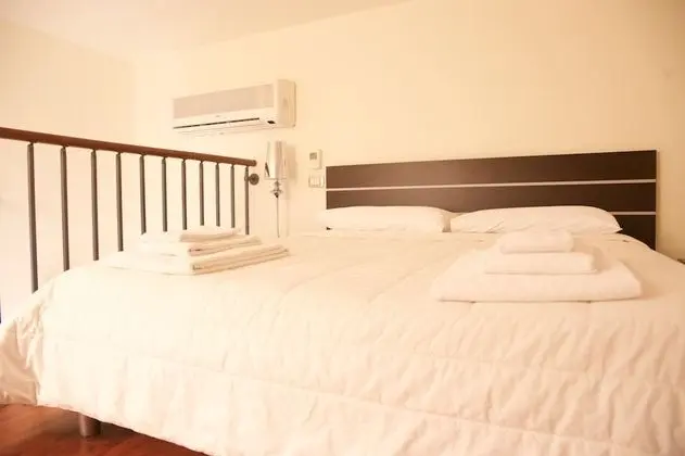Apart Daire, 2 Yatak Odası, Küçük Mutfak